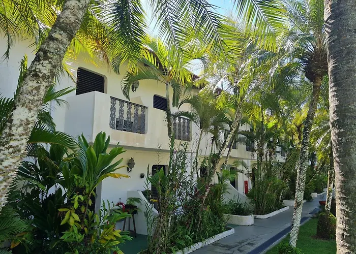 Apartamento - Cond. Winbledon - Praia Toninhas Ubatuba